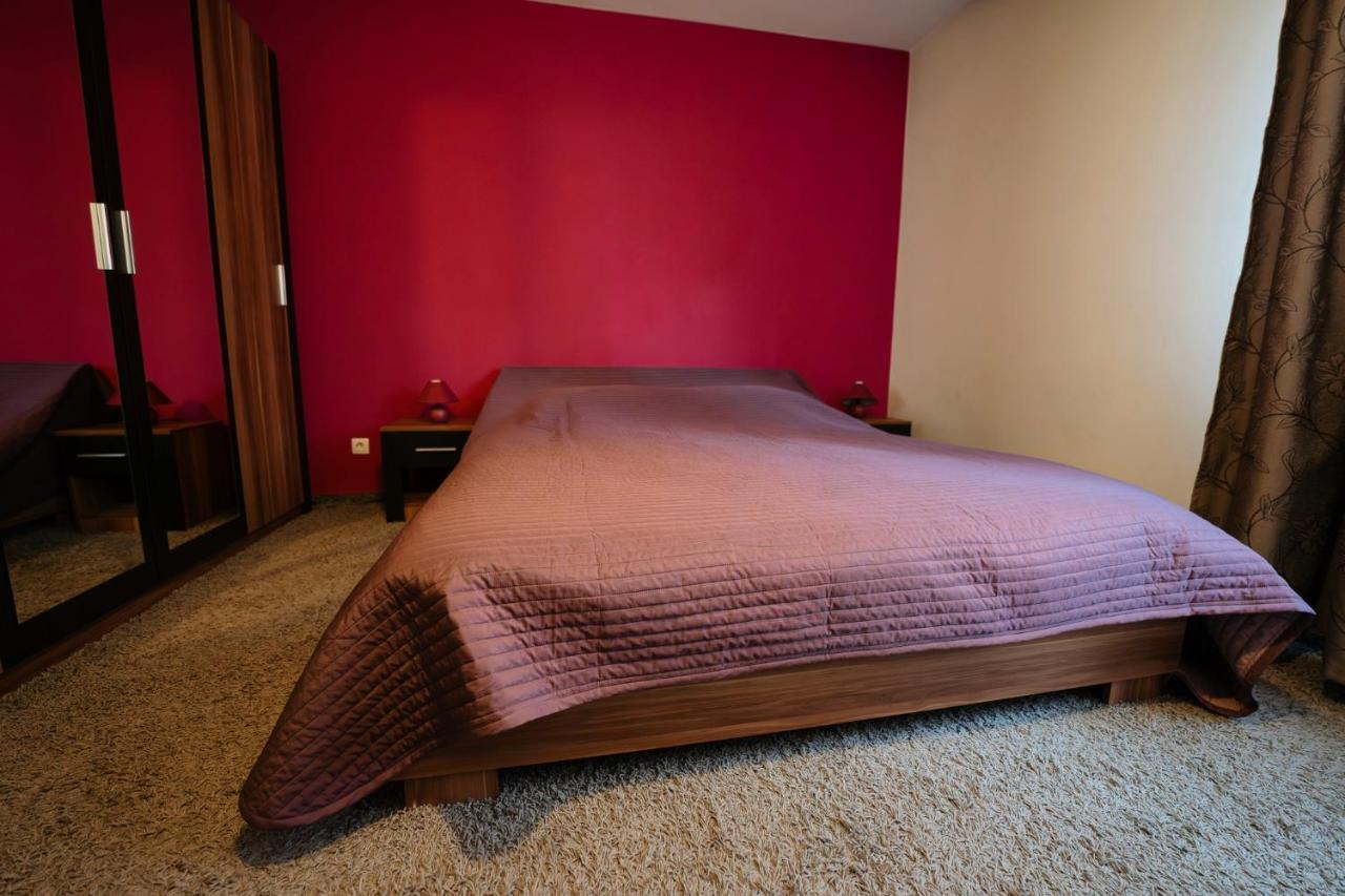 Quiet 3-Room Apt - 2 Parking Spaces - 5 Min Bus Floreşti المظهر الخارجي الصورة