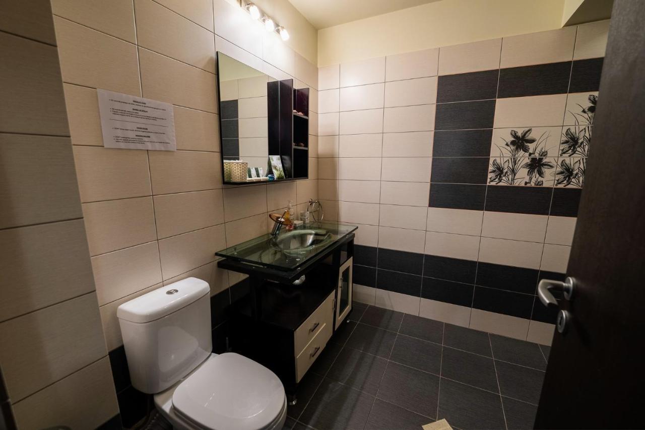 Quiet 3-Room Apt - 2 Parking Spaces - 5 Min Bus Floreşti المظهر الخارجي الصورة